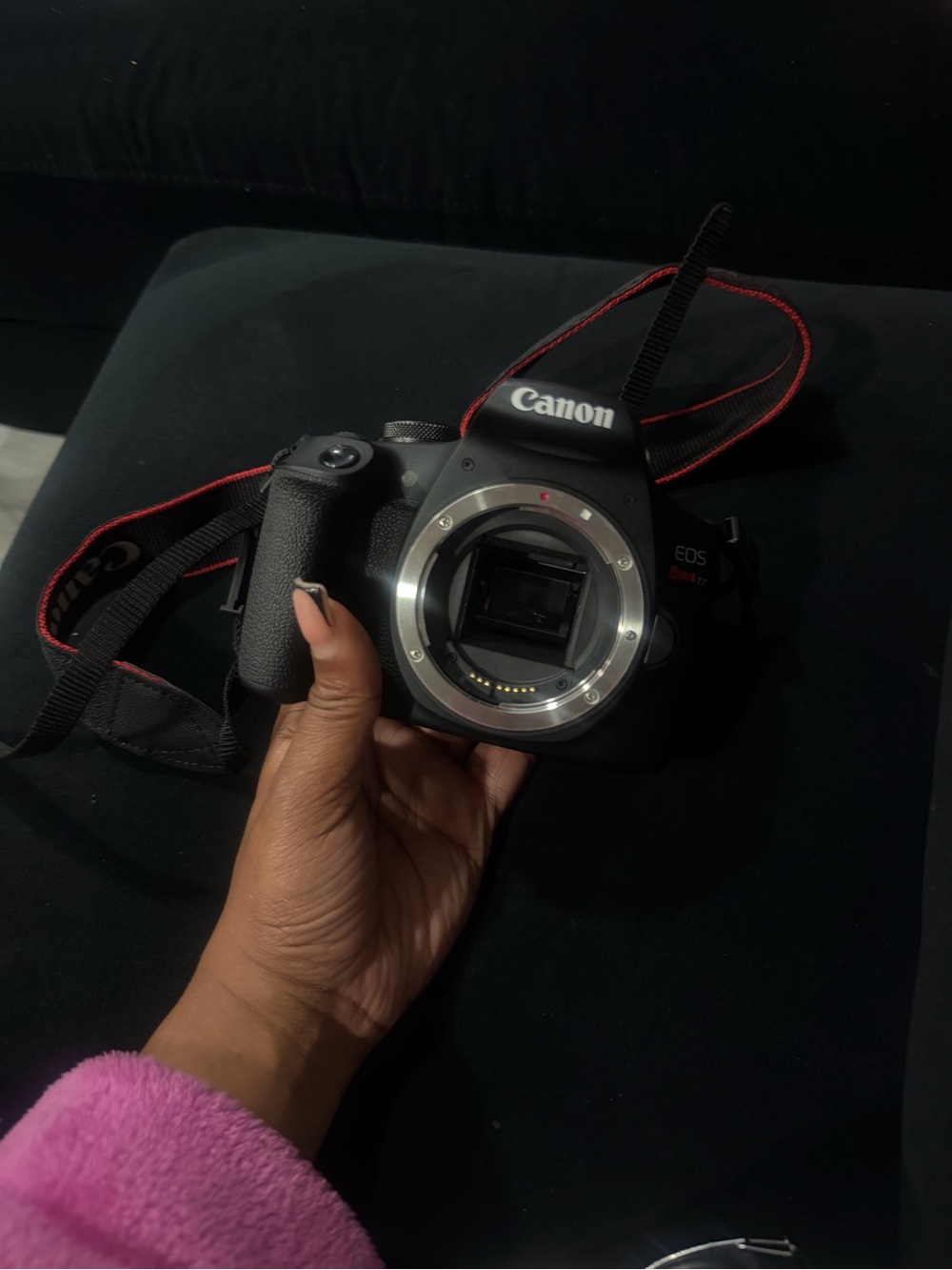 Canon EOS Rebel T7 (Body Only) USED